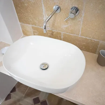 La Rosa 3*